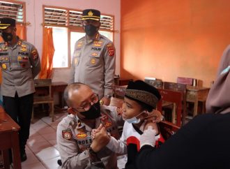 Anak Usia 6 – 11 Tahun di Pangenan dan Pabedilan Antusias Ikuti Vaksinasi Covid-19