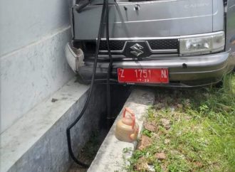 Kecelakaan Tunggal Mobil Dinas Desa Cikupa Sebabkan Istri Kades Luka Berat