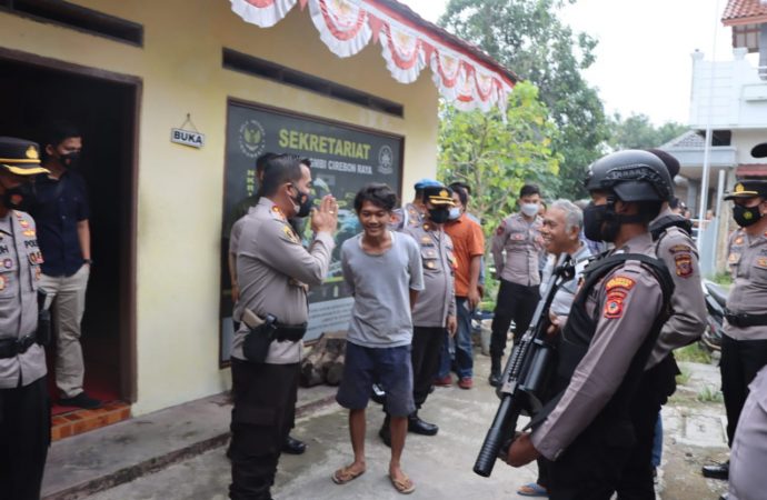 Buntut Aksi Unjuk Rasa Anarkis di Mapolda Jawa Barat, Kapolresta Cirebon Pimpin Razia Anggota GMBI.