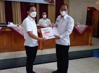 SerahTerina Pajak SPPT PBB P2 Secara Simbolis Oleh Kepala Bapenda Majalengka.