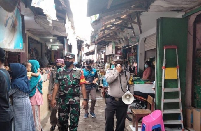 Pendisiplinan Warga Polsek Gunungjati Polres Ciko Himbau Terapkan Prokes 5m Covid 19 di masa Pandemi