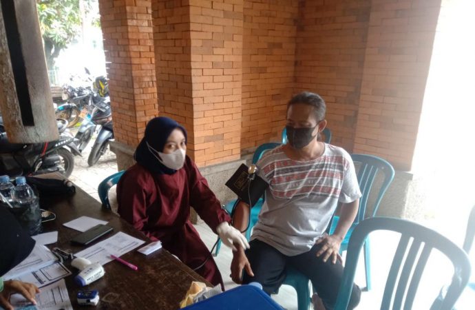 Warga Gunungjati Ciko, Antusias laksanakan Vaksinasi Covid 19