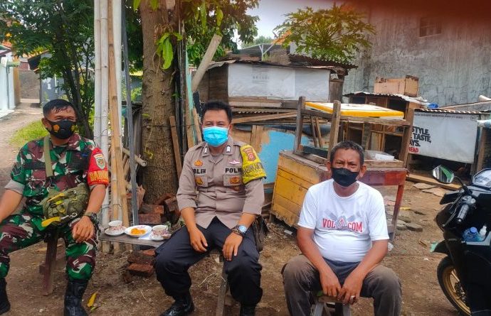 Jalin kemitraan bersama warga Bhabin Kebon Baru Polsek Utbar Polres Ciko melalui Inovasi Jamblang
