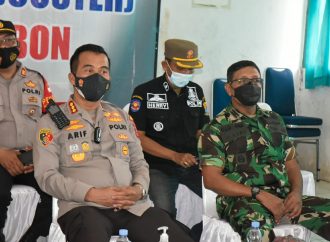 Kapolresta Cirebon Hadiri Zoom Meeting Vaksinasi Serentak