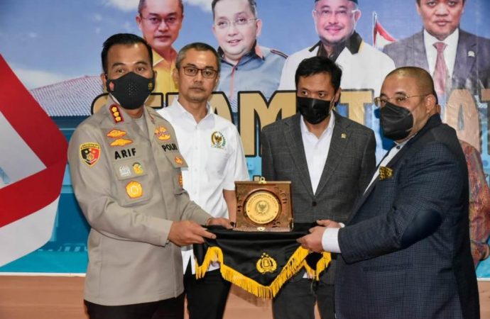 MKD Sosialisasi TNKB Khusus bagi Anggota DPR RI di Polresta Cirebon