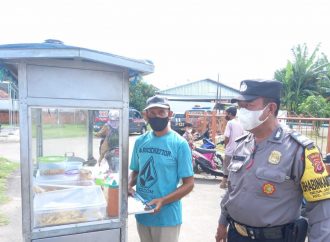PPKM Level 4 himbau Prokes Warga , Bhabin Jatimerta Polsek Gunungjati Polres Ciko dengan Binmas ” Pesan Saha ”