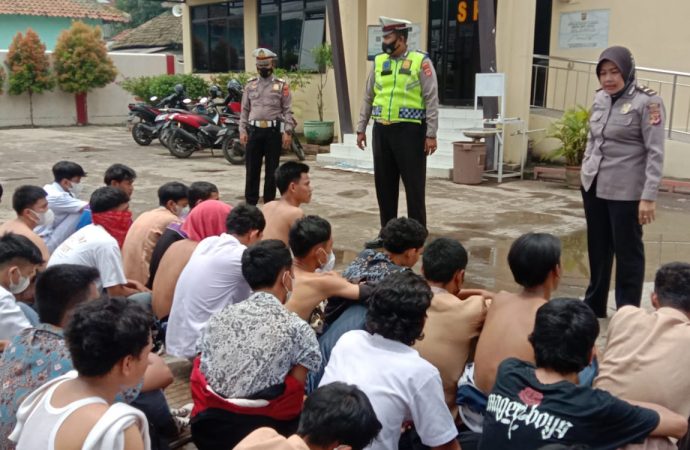 Polsek Weru Polresta Cirebon Amankan 32 Pelajar yang Terlibat Tawuran