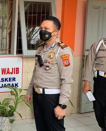 Ops Keselamatan Polres Ciko, Melaksanakan Bansos Kepada Warga Ditengah Pandemi Covid-19