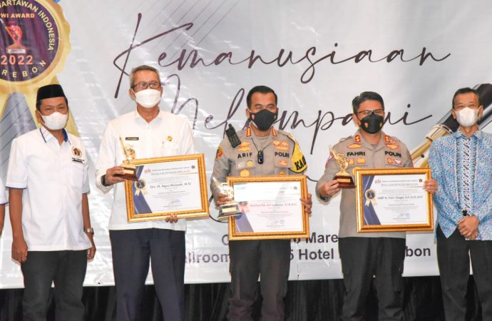 Polresta Cirebon Raih Penghargaan dari PWI Cirebon