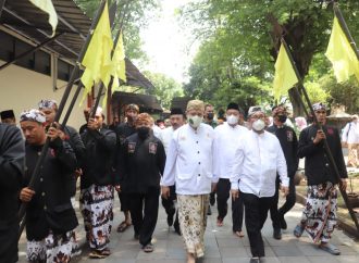 Dalam Rangka Hari Jadi, Forkopimda Cirebon Ziarah ke Gunung Jati dan Kunjungi Keraton Kasepuhan