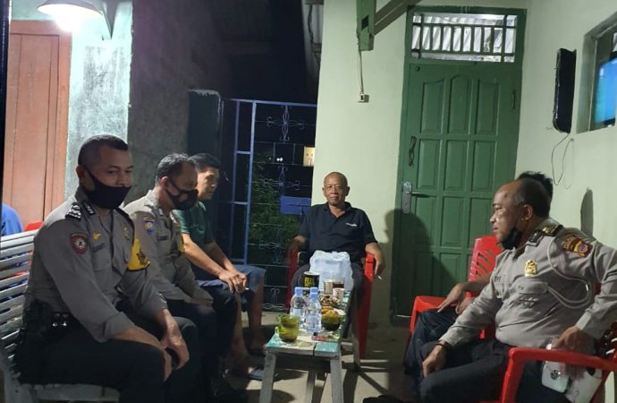 Patroli QR Gunung Jati Polres Ciko di masa pandemi terapkan prokes Kepada Warga