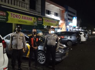 Polsek Seltim Polres Ciko, Gelar Woro-woro Bangunkan Warga Sahur