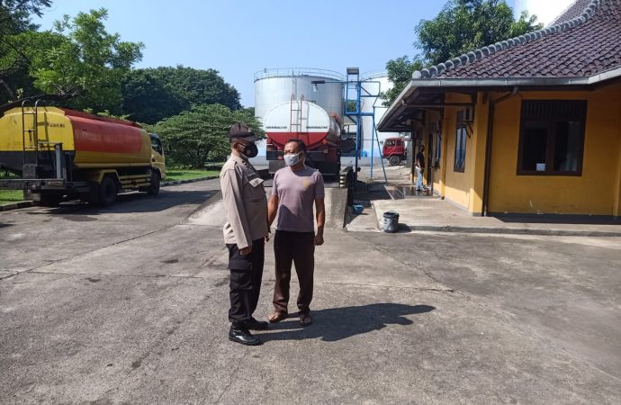Kapolsek KPC, Pimpin cek Depo Minyak Goreng Curah di Kawasan Pelabuhan Cirebon