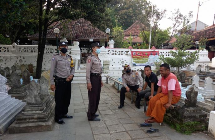 Secara Humanis Polsek Gunung Jati Polres Ciko gelar KRYD
