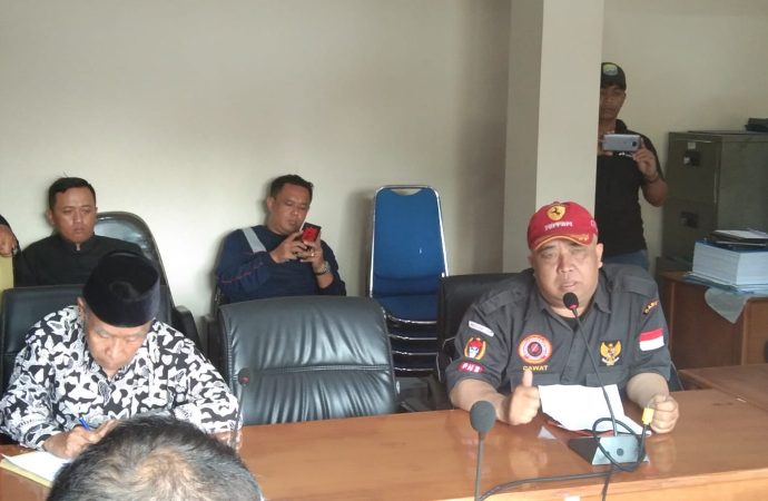 Gawat- Gedung DPRD Garut Di Datangi Puluhan Wartawan Puskesmas Cibiuk Diduga Belum Kantongi IMB
