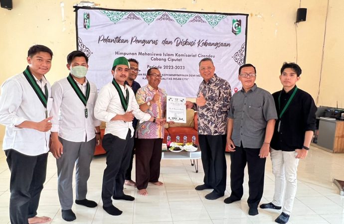 Beri Sambutan di Pelantikan HMI Komici, Walikota Tangsel: Pemkot Siap Kolaborasi dengan HMI