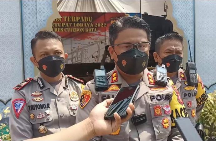 Kapolres Cirebon Kota Monitor Situasi Curah Hujan Deras SejakTadi Malam