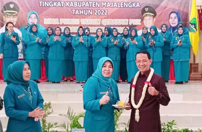 Peringati Hari Kesatuan Gerak PKK (HKG) ke- 50 , ” PKK Berbakti untuk Bangsa Berbagi untuk Sesama”