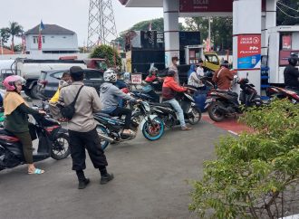 Polresta Cirebon Siagakan Personel di SPBU Antisipasi Gangguan Kamtibmas