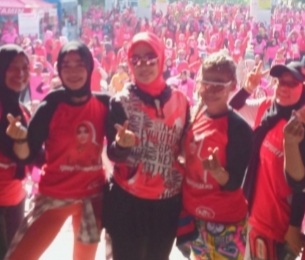 Ribuan Emak-Emak Hadiri Senam Sehat Bersama Wakil Bupati Cirebon