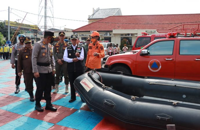 Kapolres Majalengka Pimpin Langsung Apel Siaga Penanggulangan Bencana Alam Tahun 2022