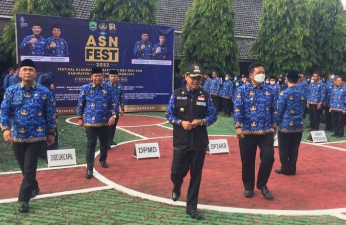 HUT Korpri ke 51 Bupati Launching ASN Fest 2022.