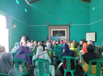 Herdi Hidayat Sirnabakti Pamengpeuk Garut Salurkan 151 KPM BLT DD