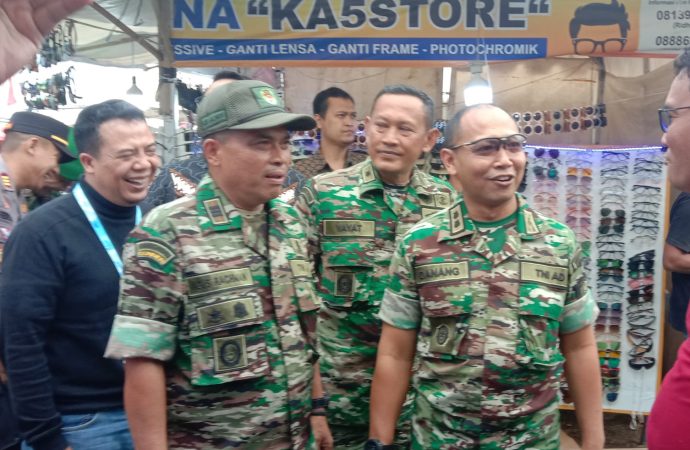 Peringati Hari Juang TNI AD Ke 77 Dandim Letkol Inf Danang Biantoro Resmikan Pasar Rakyat