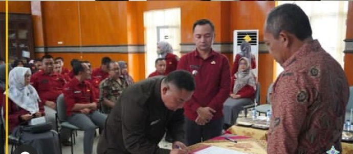 Disparbud Majalengka Gelar Sertijab Sekretaris Dinas