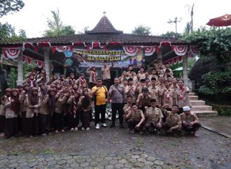 Anggota Polsek Dukupuntang Polresta Cirebon Laksanakan Giat Binluh
