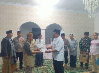 Forkopimcam Cibalong dan Kades Najaten Sandi Warisman Lakukan Taraweh Keliling
