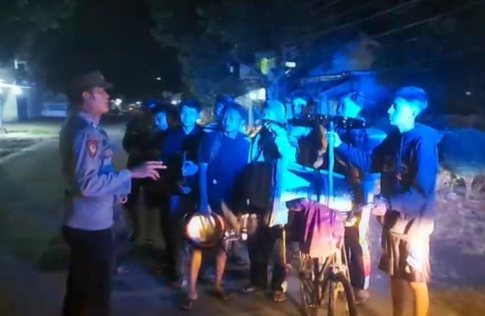 Polsek Pabedilan Himbau Peran Satkamling Ramadhan ke Rombongan Obrog