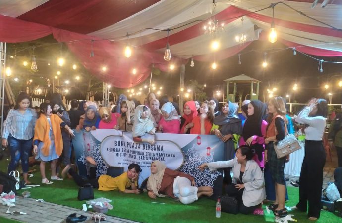 Owner Mic up Karaoke, Bar & Lounge Ingatkan Tetap Jaga Kualitas Bekerja pada Momentum Buka Puasa Bersama