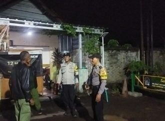 Patroli Malam Polsek Pangenan, Dialogis dengan Linmas Desa Rawaurip