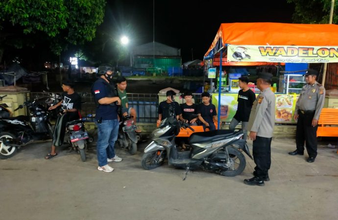 Polsek Gegesik Intensifkan Patroli Malam guna Cegah Tangkal Gangguan Kamtibmas