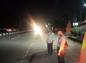 Patroli Malam Polsek Astanajapura Cegah Perang Sarung dan Petasan