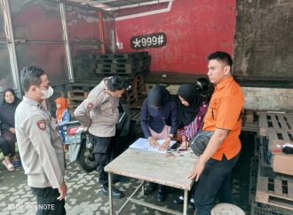 Polsek Depok Polresta Cirebon Monitoring Penyaluran BPNT