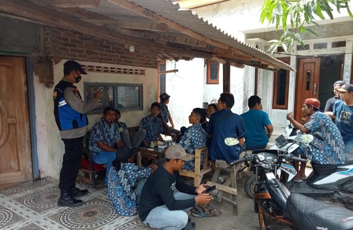 Bhabinkamtibmas Desa Jatipura Sambangi Warga Binaan, Sampaikan Pesan Kamtibmas