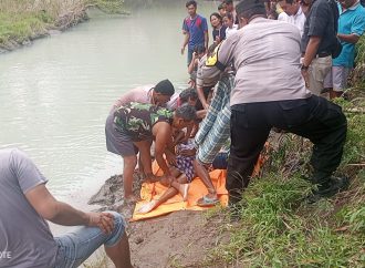 Polsek Depok Evakuasi Penemuan Mayat di Sungai Jamblang