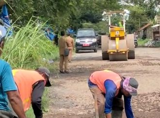 Dinas PUTR Kabupaten Cirebon Perbaiki 48 Ruas Jalan