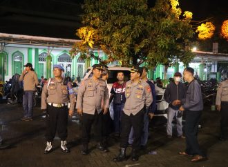 Ciptakan Harkamtibmas Puluhan Personel Polres Ciko Patroli Malam Minggu
