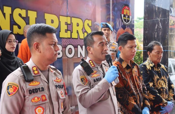Polresta Cirebon Amankan Pelaku Curas Bermodus Tentara Gadungan