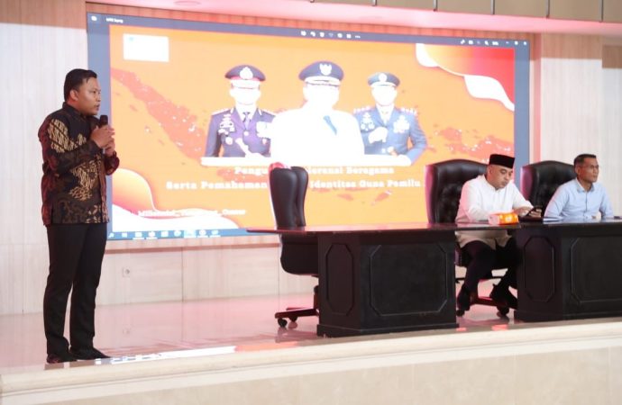 Founder Milenial Tangerang Center Minta Masyarakat Hindari Politik Identit