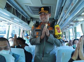 Bakti Polri, Polres Majalengka Lepas Pemudik dari Majalengka Menuju Semarang