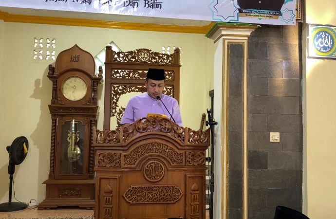 Polres Majalengka Gelar Shalat Idul Fitri 1444 H di Mesjid Jamiu Sholihin bersama Masyarakat