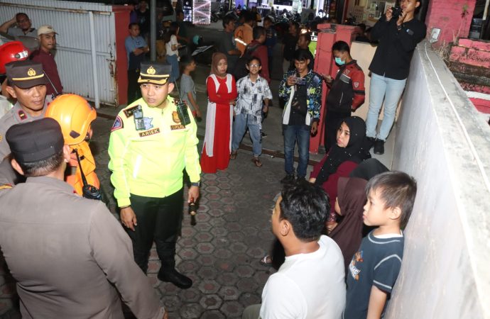 Aksi Nyata Kapolres Ciko Terima Pujian Warga, Eksekusi Mobil Terbakar & Trauma Healing