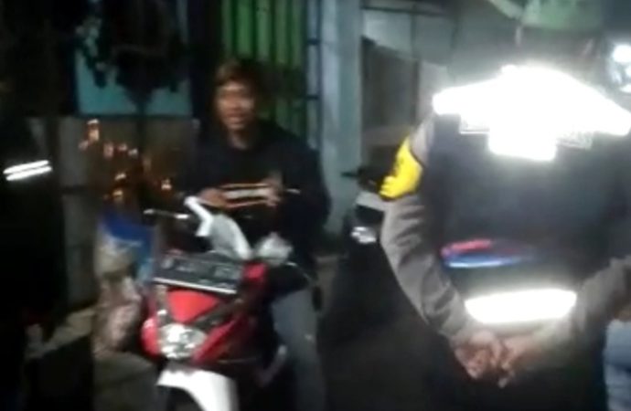 Bhabin Polsek Sumber, Patroli Satkamling Ramadhan antisipasi gangguan Kamtibmas