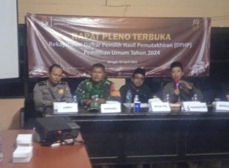 Demi Suksesnya Pemilu Bhabinkamtibmas Polsek Astanajapura Hadiri Rapat Pleno DPHP