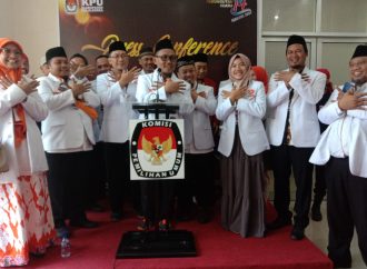 Daftarkan 50 Bacaleg Pemilu 2024, PKS Datangi KPU Majalengka