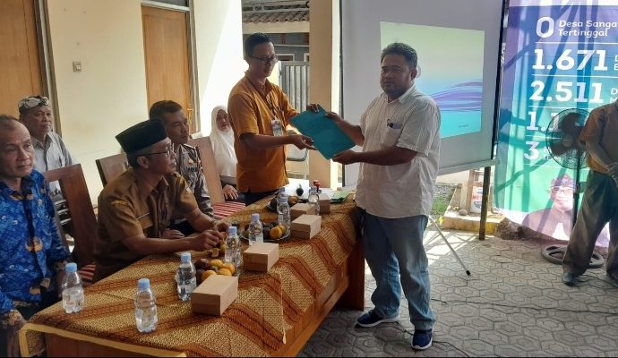 Pengambilan Nomor Urut Calon Kuwu Desa Lungbenda Berjalan Aman dan Lancar